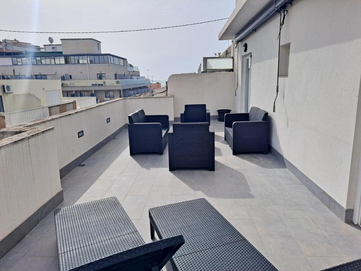 Levante Suites Benidorm Exterior foto